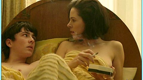 Pic: Elaine Cassidy in When Did You Last See Your Father? (2007)