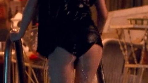 Pic: Kristen Stewart in Adventureland (2009)