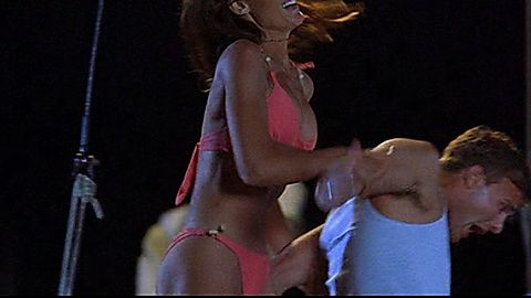Pic: Sabrina Geerinckx in Deep Blue Sea (1999)