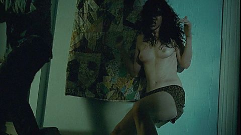 Pic: Riki Lindhome in The Last House on the Left (2009)
