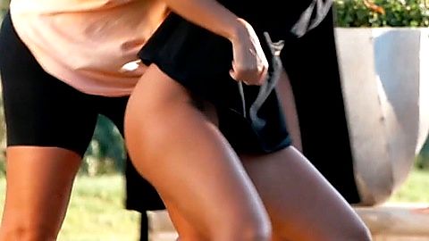 Pic: Kourtney Kardashian in Keeping Up with the Kardashians (2007)