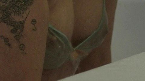 Pic: Lena Dunham in Girls (2012)