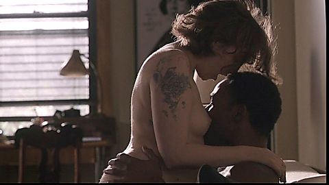 Pic: Lena Dunham in Girls (2012)