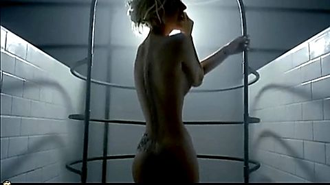 Pic: Lady Gaga in Bad Romance (2009)