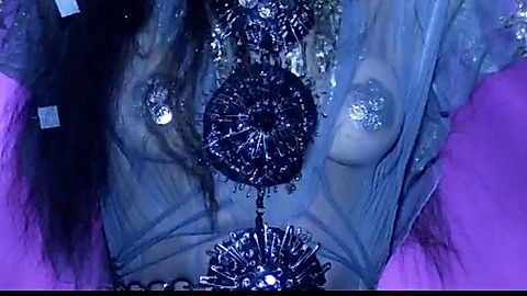 Pic: Lady Gaga in Applause (2013)