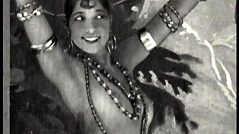 Pic: Josephine Baker in Siren of the Tropics (1927)