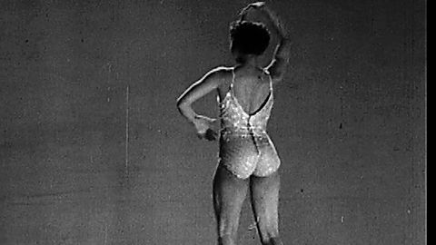 Pic: Josephine Baker in Siren of the Tropics (1927)