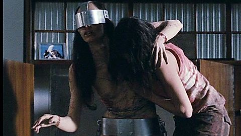 Pic: Emilie Miskdjian in Martyrs (2008)