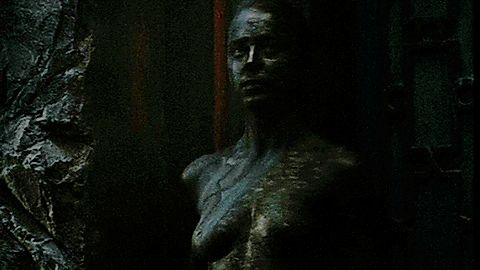 Pic: Isabel Lucas in Immortals (2011)