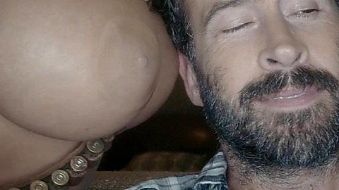 Pic: Karissa Shannon in Cocked