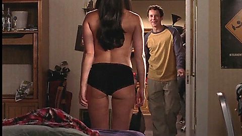Pic: Olivia Munn in Greek (2007)