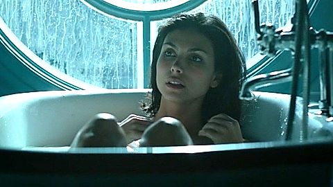 Pic: Morena Baccarin in Gotham