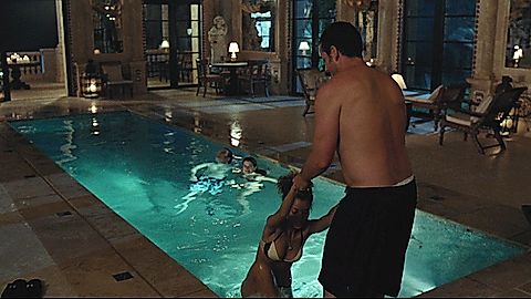 Pic: Nydia McFadden in Funny People (2009)