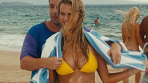 Pic: Brooklyn Decker in Just Go with It (2011)