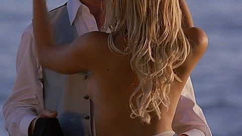 Pic: Julia Levy-Boeken in Entourage (2004)