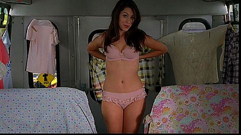 Pic: Leandra Terrazzano in Road Trip: Beer Pong (2009)