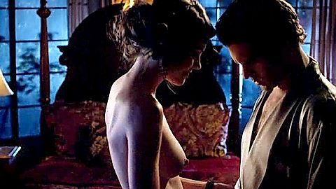 Pic: Nicole Moore in Femme Fatales (2011)