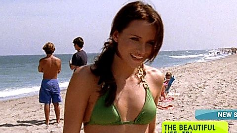 Pic: Shantel VanSanten in One Tree Hill (2003)