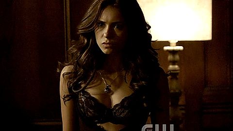Pic: Nina Dobrev in The Vampire Diaries (2009)