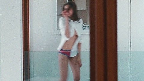 Pic: Nina Dobrev in Chloe (2010)