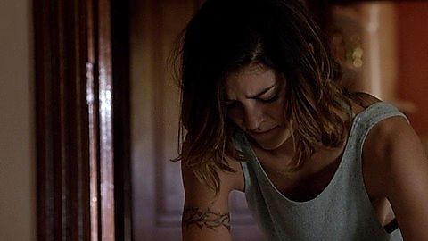 Pic: Jessica Szohr in Complications