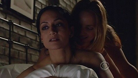 Pic: Jordana Spiro in The Good Wife