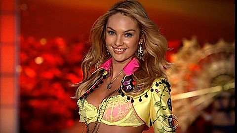 Pic: Candice Swanepoel in The Victoria's Secret Fashion Show 2011 (2011)