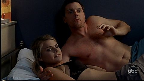 Pic: Eliza Coupe in Scrubs (2001)