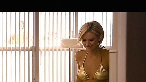 Pic: Nicky Whelan in The Wedding Ringer (2015)