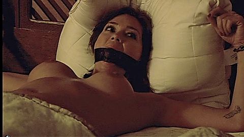 Pic: Jasmine Waltz in Poker Run (2009)