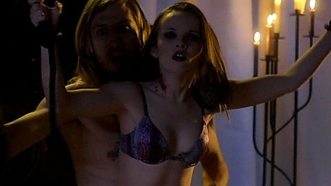 Pic: Reyna de Courcy in Law & Order: Special Victims Unit (1999)