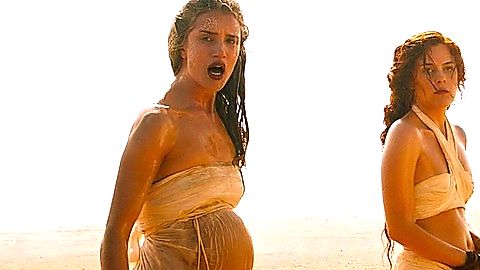 Pic: Rosie Huntington-Whiteley in Mad Max: Fury Road (2015)