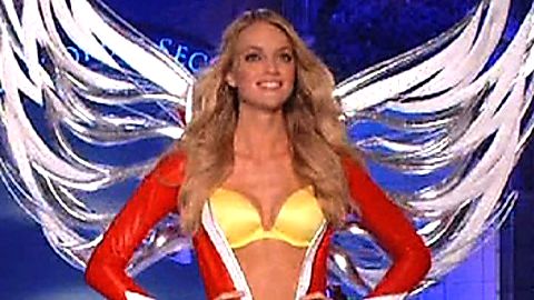 Pic: Lindsay Ellingson in The Victoria's Secret Fashion Show 2011 (2011)