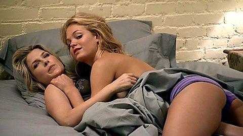 Pic: Erin Heatherton in The League (2009)