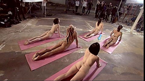Pic: Posh Suicide in SuicideGirls: Guide to Living (2010)