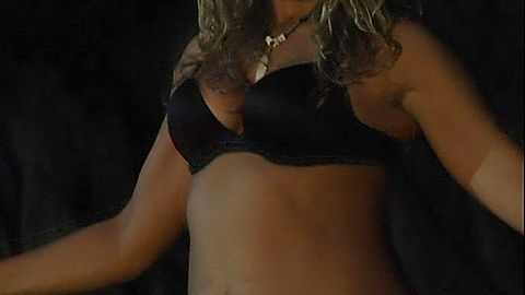 Pic: Shana Montanez in Uncharted (2009)