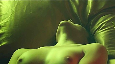 Pic: Ashley C. Williams in Julia (2014)