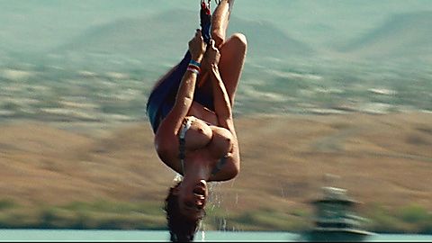 Pic: Gianna Michaels in Piranha 3D (2010)