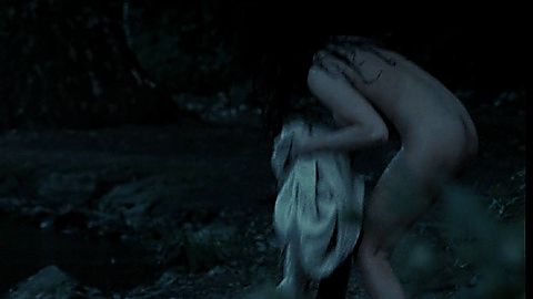 Pic: Hayley Atwell in The Pillars of the Earth (2010)