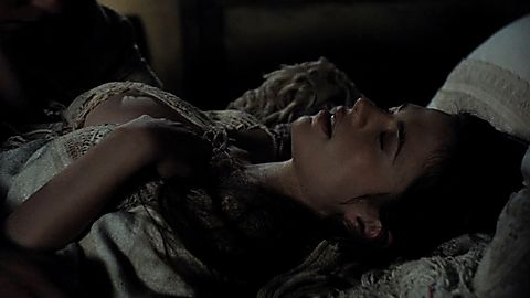 Pic: Hayley Atwell in The Pillars of the Earth (2010)
