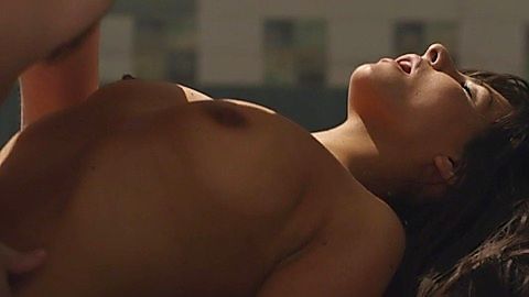 Pic: Roxanne Pallett in Wrong Turn 6 (2014)