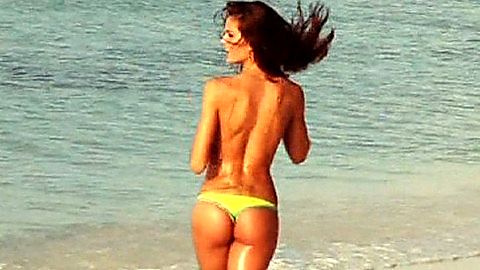 Pic: Izabel Goulart in Sports Illustrated: The Making of Swimsuit 2012 (2012)
