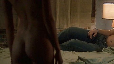 Pic: Analeigh Tipton in Two Night Stand (2014)
