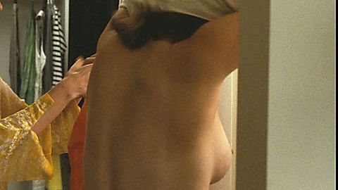 Pic: Elizabeth Olsen in Martha Marcy May Marlene (2011)