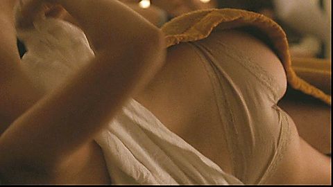 Pic: Elizabeth Olsen in Martha Marcy May Marlene (2011)