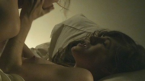 Pic: Kate Lyn Sheil in House of Cards (2013)