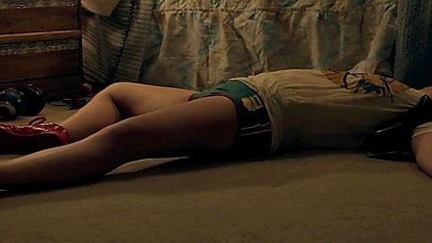 Pic: Ashley Rickards in At the Devil's Door (2014)