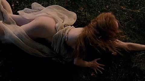 Pic: Lotte Verbeek in Outlander (2014)