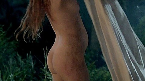 Pic: Lotte Verbeek in Outlander (2014)
