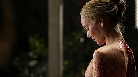 Pic: Lotte Verbeek in Outlander (2014)